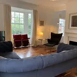 Apartment 3 The Grove